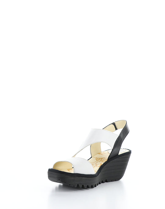 YOXA576FLY 002 WHITE/BLACK MOUSSE