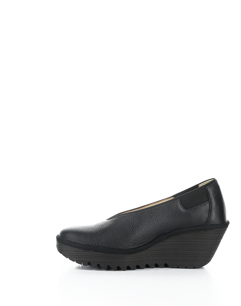 Yoza438Fly 006 Black Elasticated Sandals