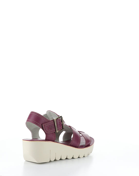 YUDD236FLY 003 BERRY MOUSSE