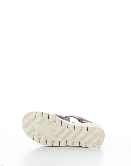 YUDD236FLY 003 BERRY MOUSSE