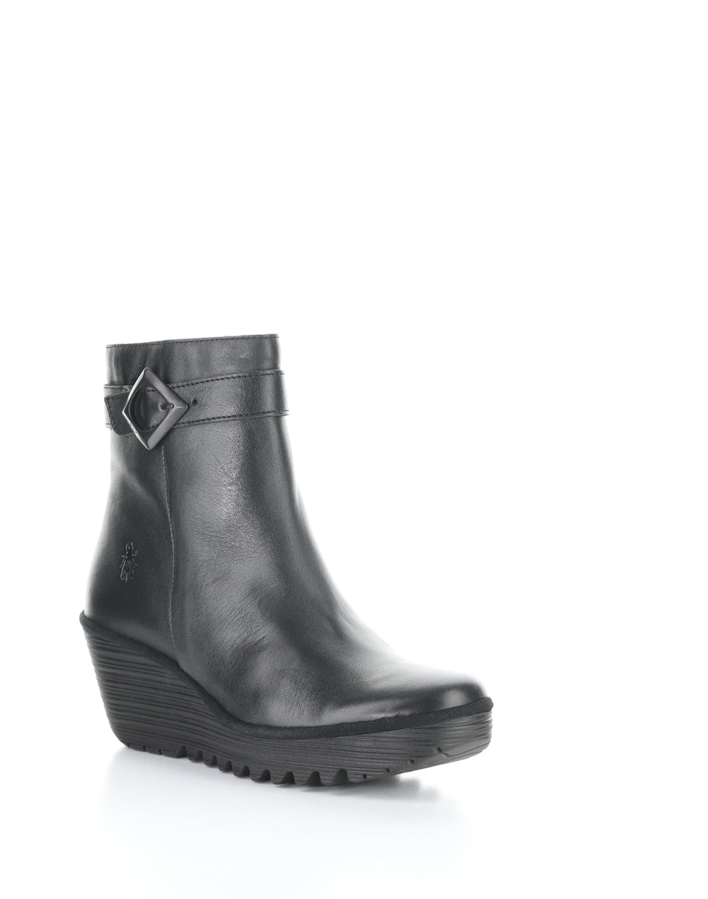 YUJI596FLY 000 BLACK Round Toe Boots