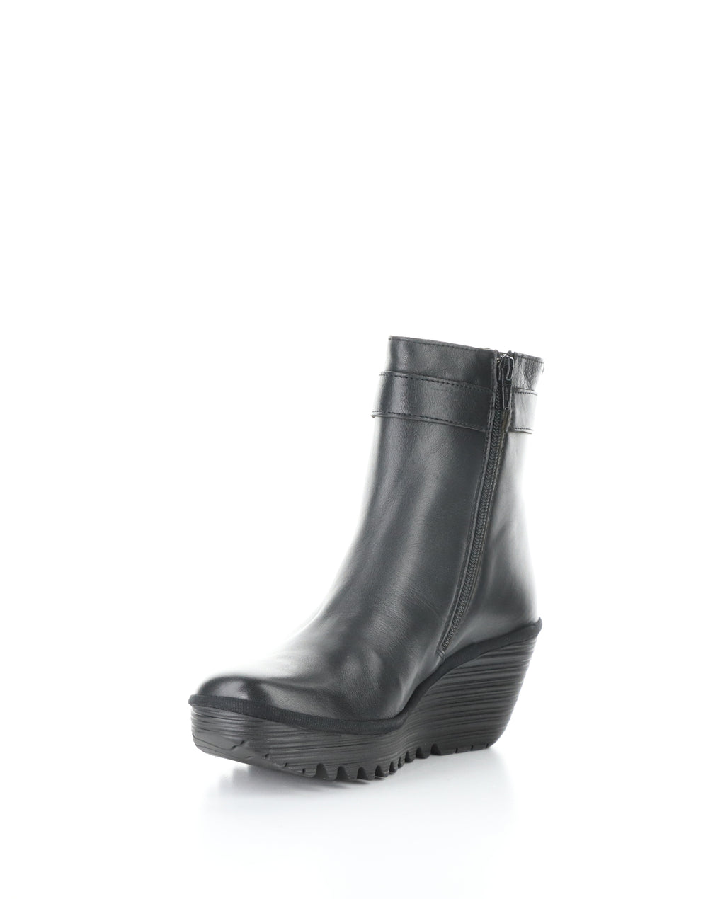 YUJI596FLY 000 BLACK Round Toe Boots