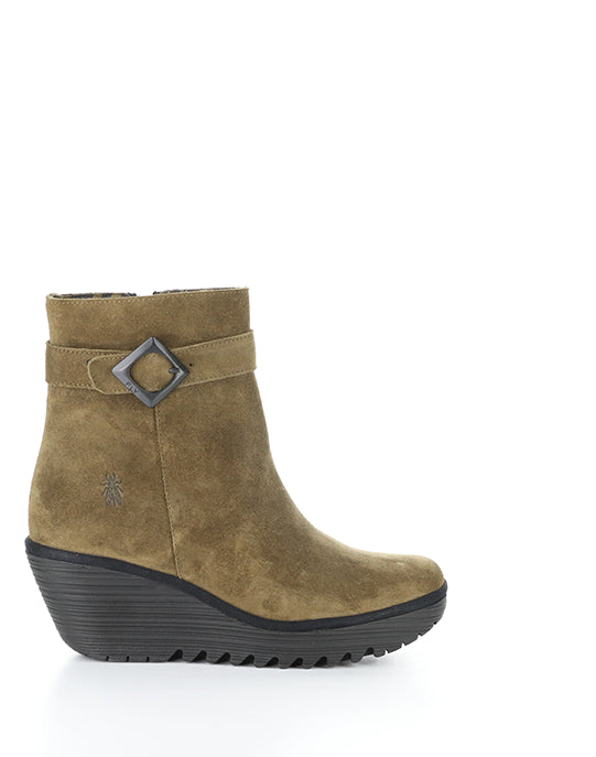 Yuji596Fly 002 Elephant Oil Suede