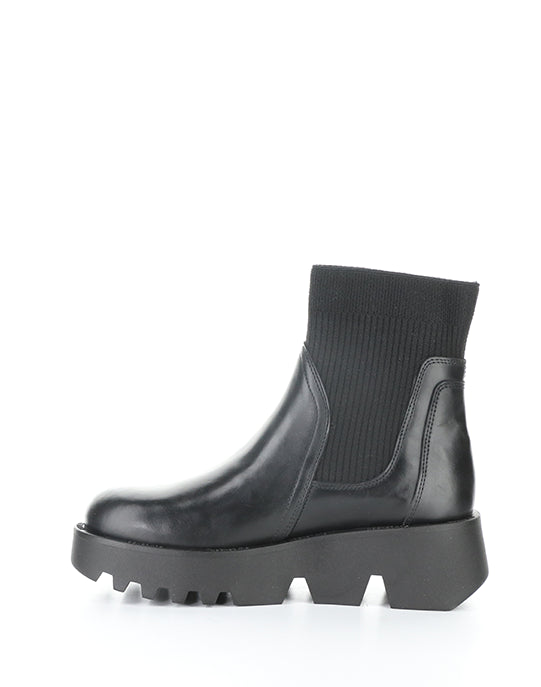 Zool317Fly 000 Black Round Toe Boots