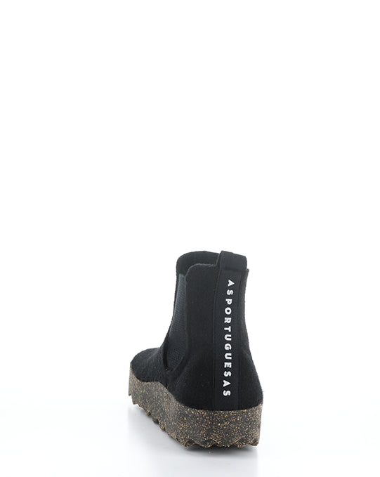 CAIA084ASP Black Round Toe Boots