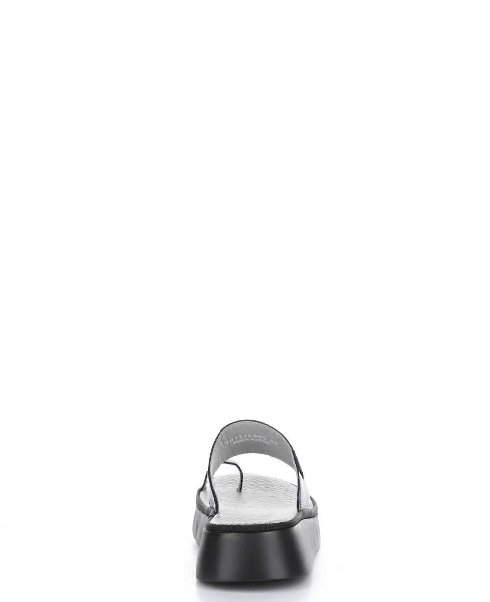 CHEV316FLY 000 BLACK Slip-on Sandals