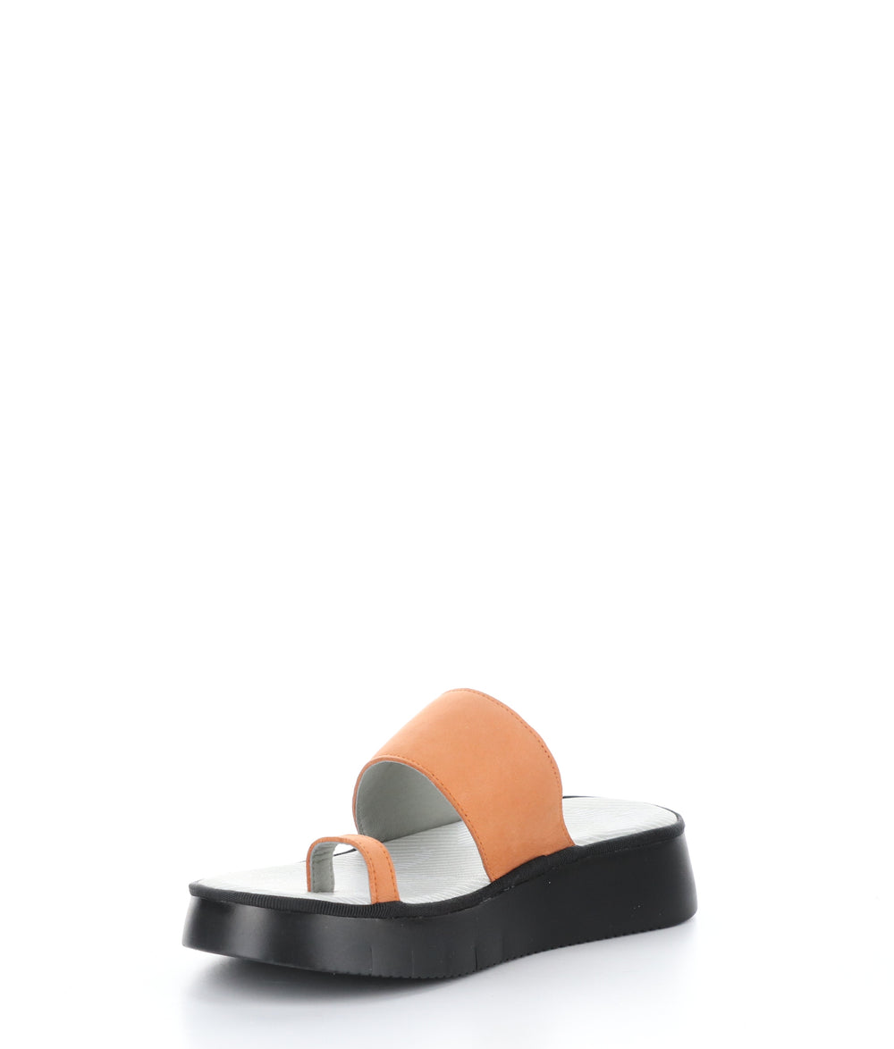 CHEV316FLY PEACH Round Toe Shoes