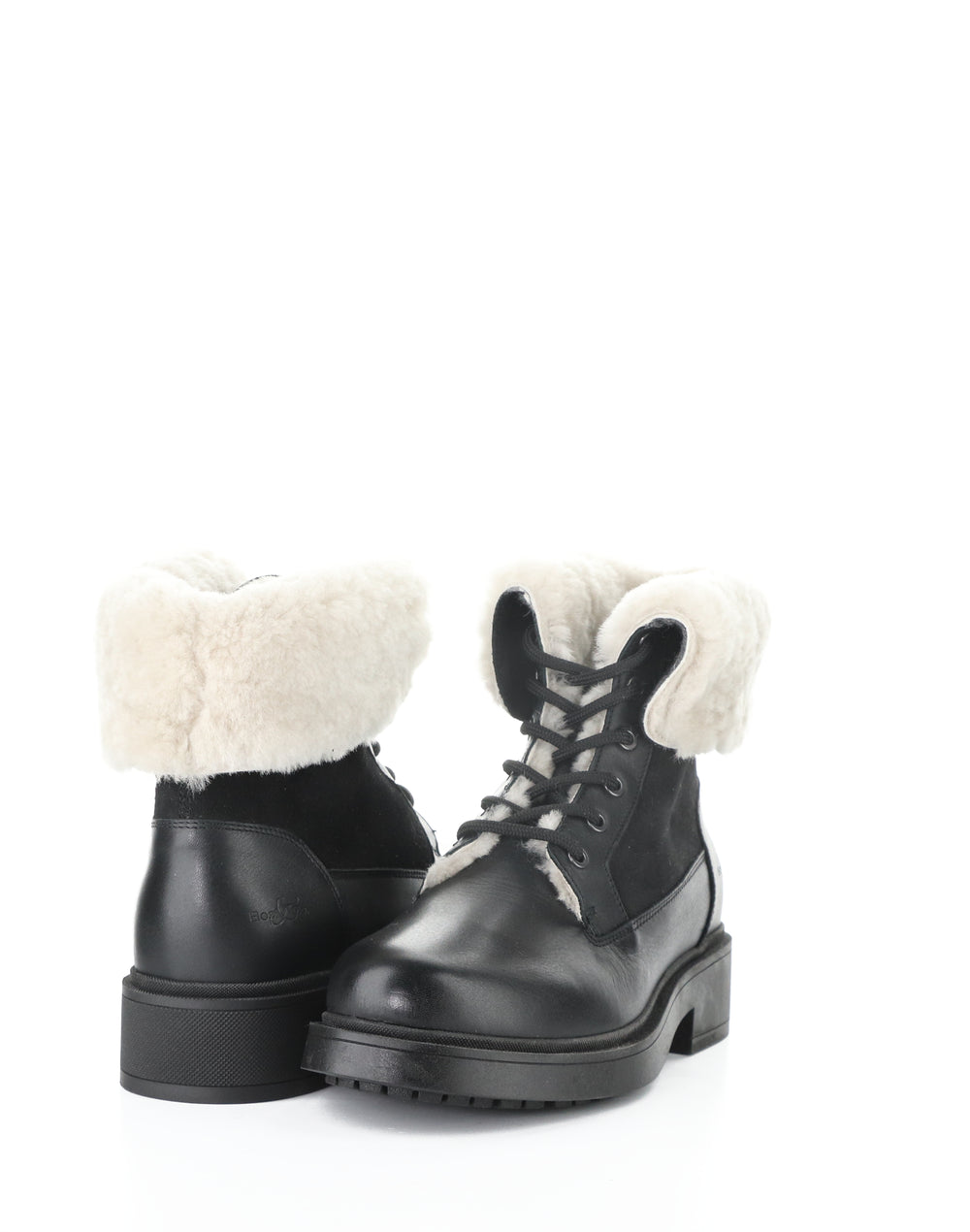 Nyssa Black Feel/Suede