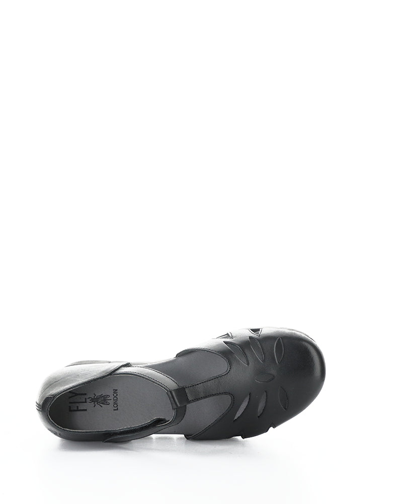 Velt224Fly 000 Black Velcro Shoes