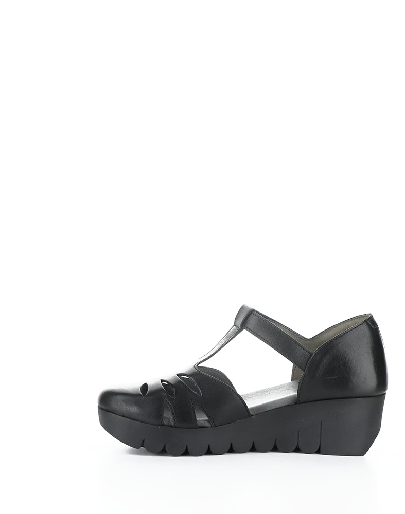 Velt224Fly 000 Black Velcro Shoes