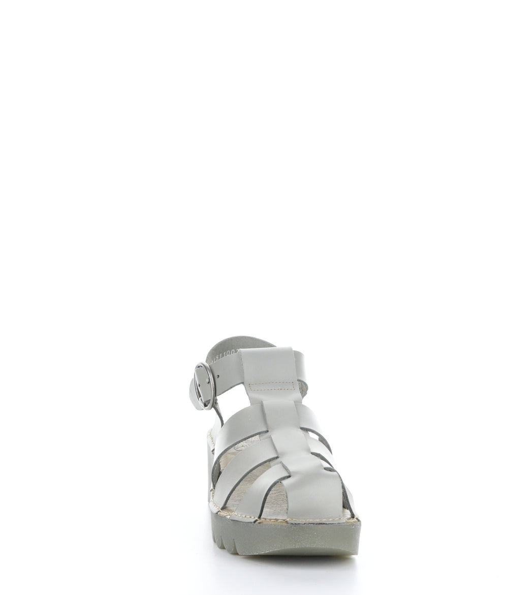 EMME511FLY CLOUD Round Toe Shoes|EMME511FLY Chaussures �� Bout Rond in Blanc